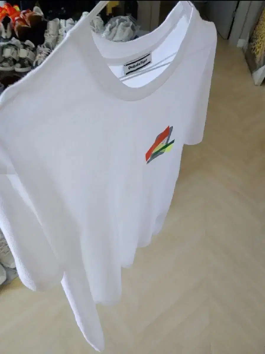 thumbnail-5
